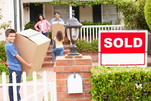 Professional movers planning a Battersea relocation route